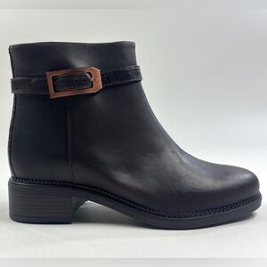 Clarks Maye Grace Bourdeaux Leather Womens 8 Wide Ankle Boots Zipper 26174349